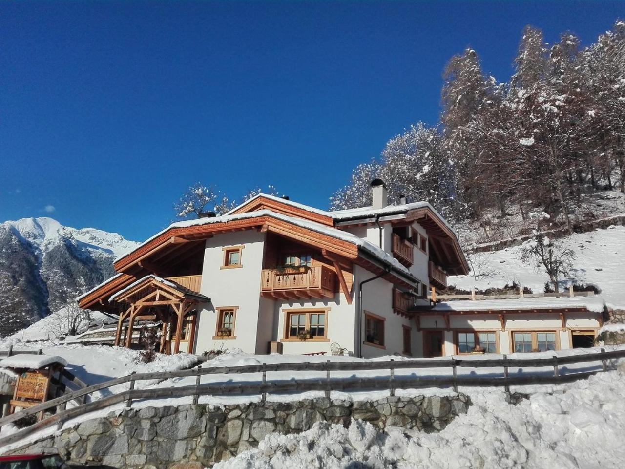 Agriturismo Dalla Natura La Salute Giustino Exterior foto